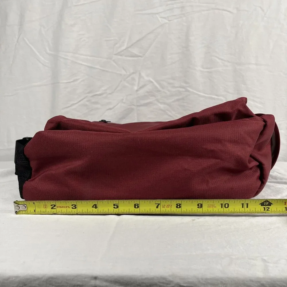 LL Bean Biege Red Zip‎ Up Crossbody Messenger Bag